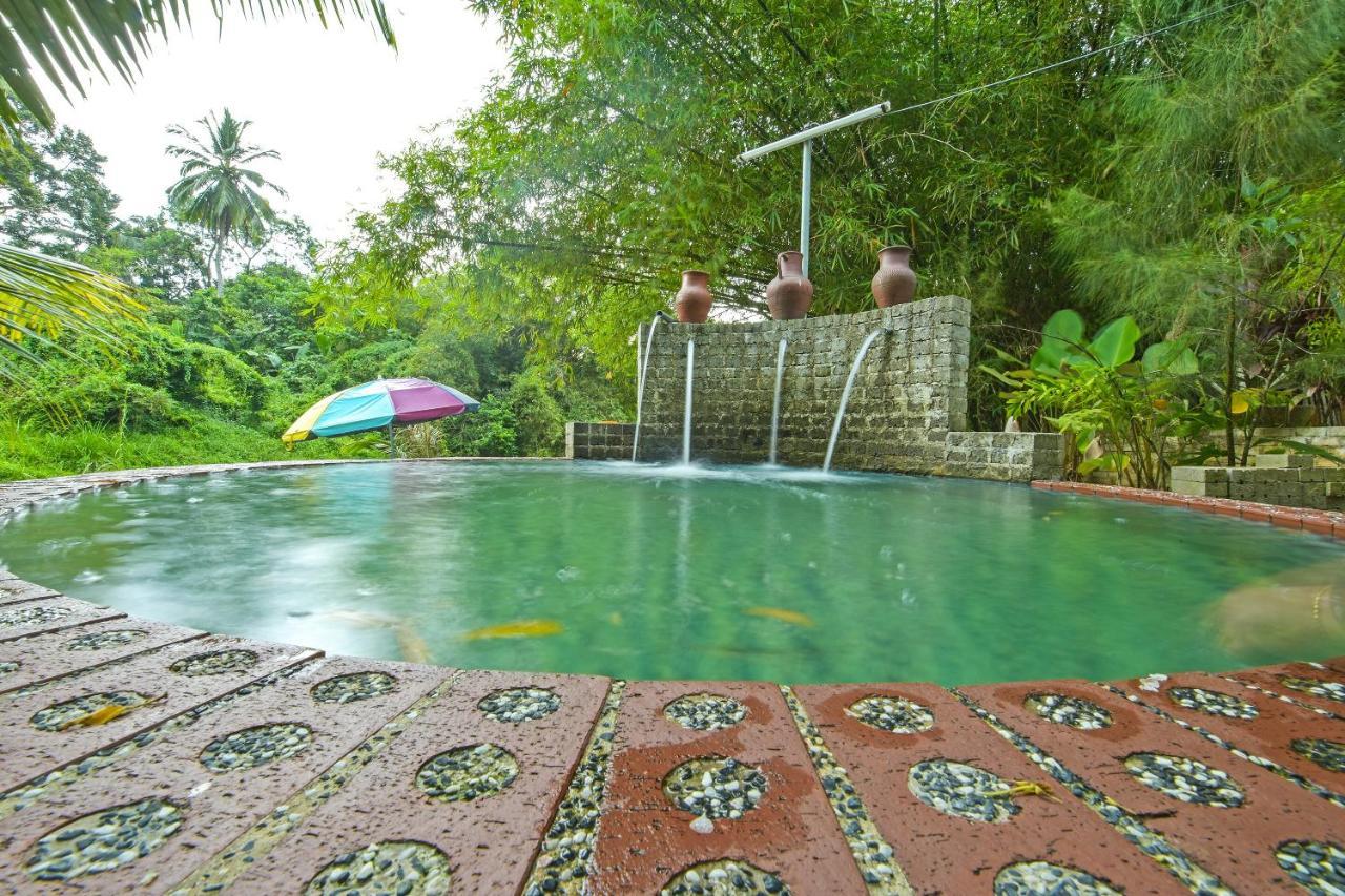 Oyo 90642 Twin Mutiara Chalet & Homestay Jeli Экстерьер фото