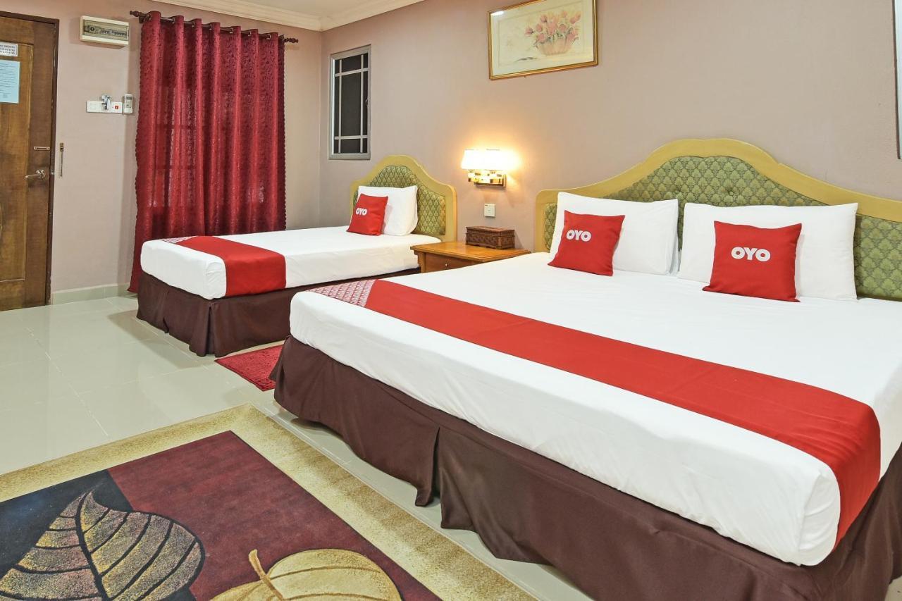 Oyo 90642 Twin Mutiara Chalet & Homestay Jeli Экстерьер фото